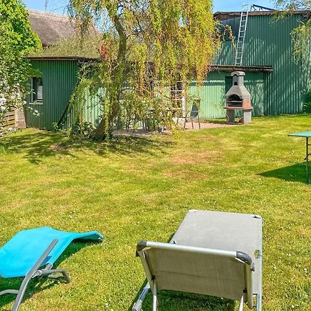 Holiday home Stunning In Parkentin With Kitchen *