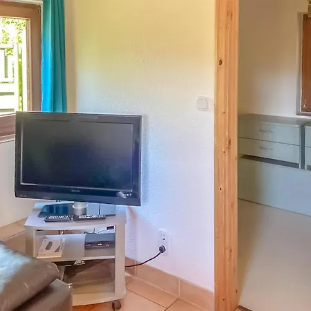Holiday home Stunning In Parkentin With Kitchen *