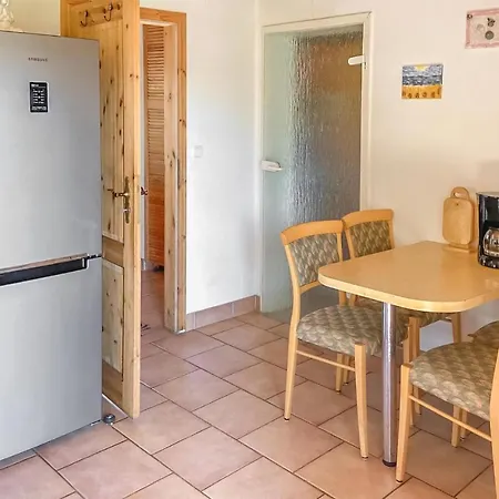 Holiday home Stunning In Parkentin With Kitchen